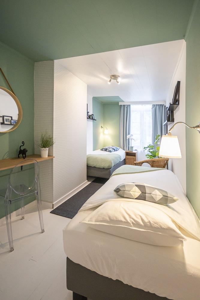 Au Petit Dragon B&B