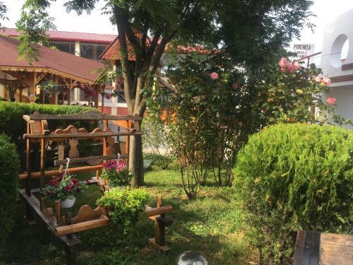 Hotel Poienita