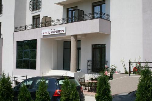 Hotel Hyperion