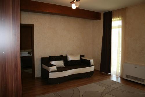 Hotel Hyperion