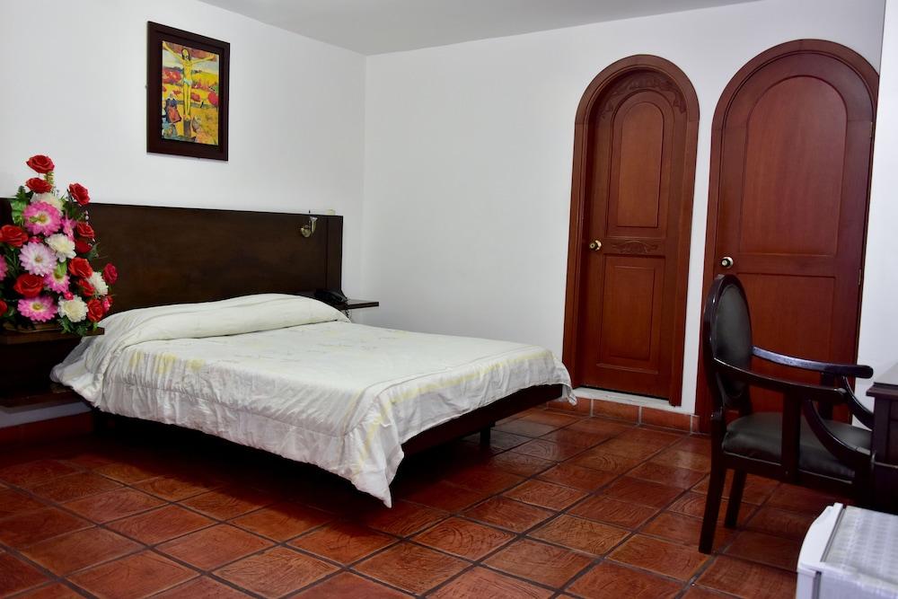 Hotel Zaraya