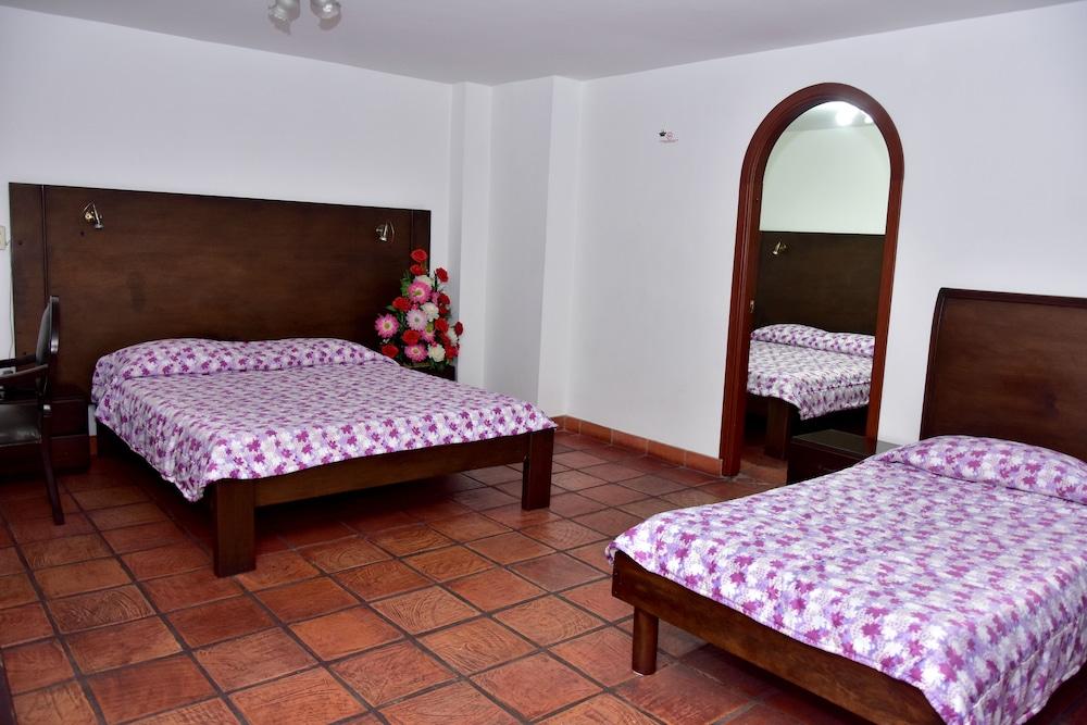 Hotel Zaraya