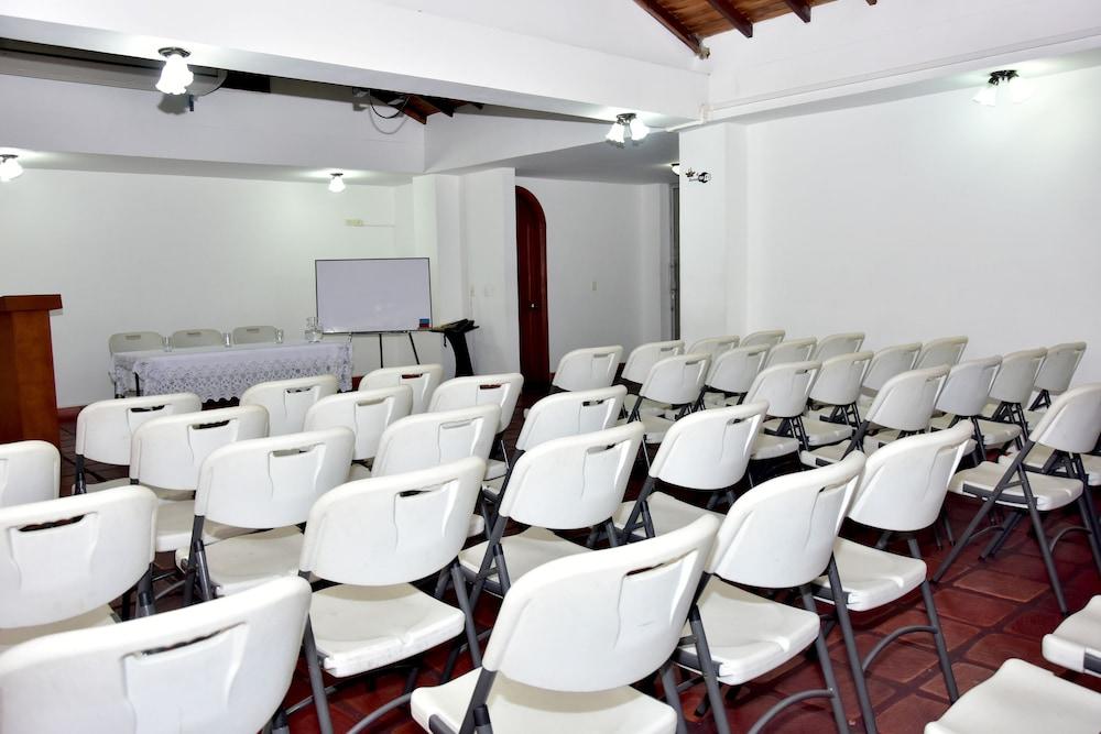 Hotel Zaraya