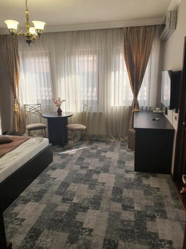 Hotel Yarus