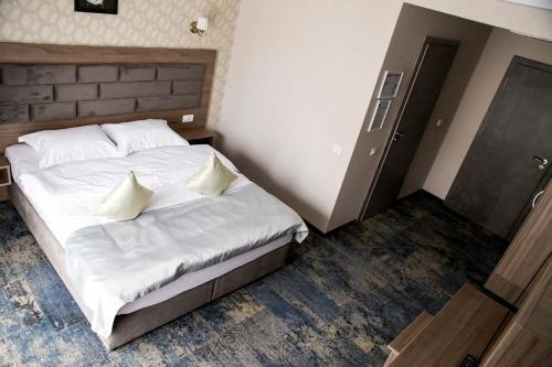Hotel Yarus