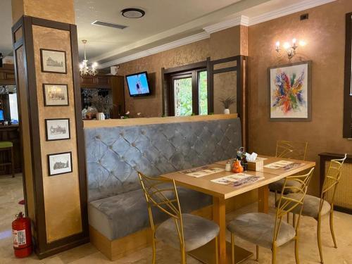 Hotel Yarus