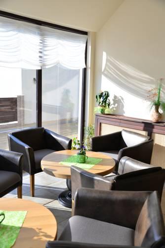 Flamingo Pension & Restaurant