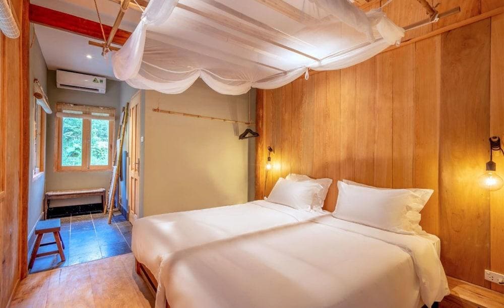 Topas Riverside Lodge