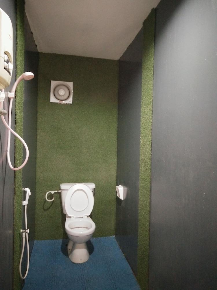 Transit Room Klia Residence Villa