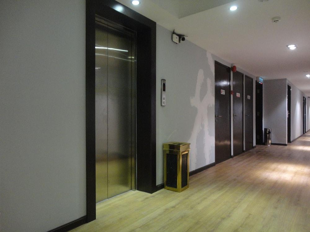 Hotel Portview