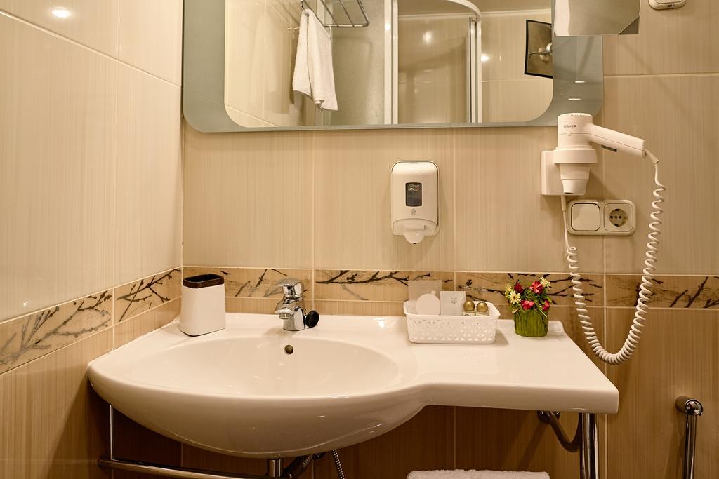 Hotel Nadezhda
