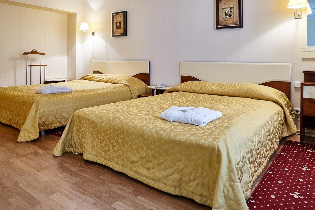 Hotel Nadezhda