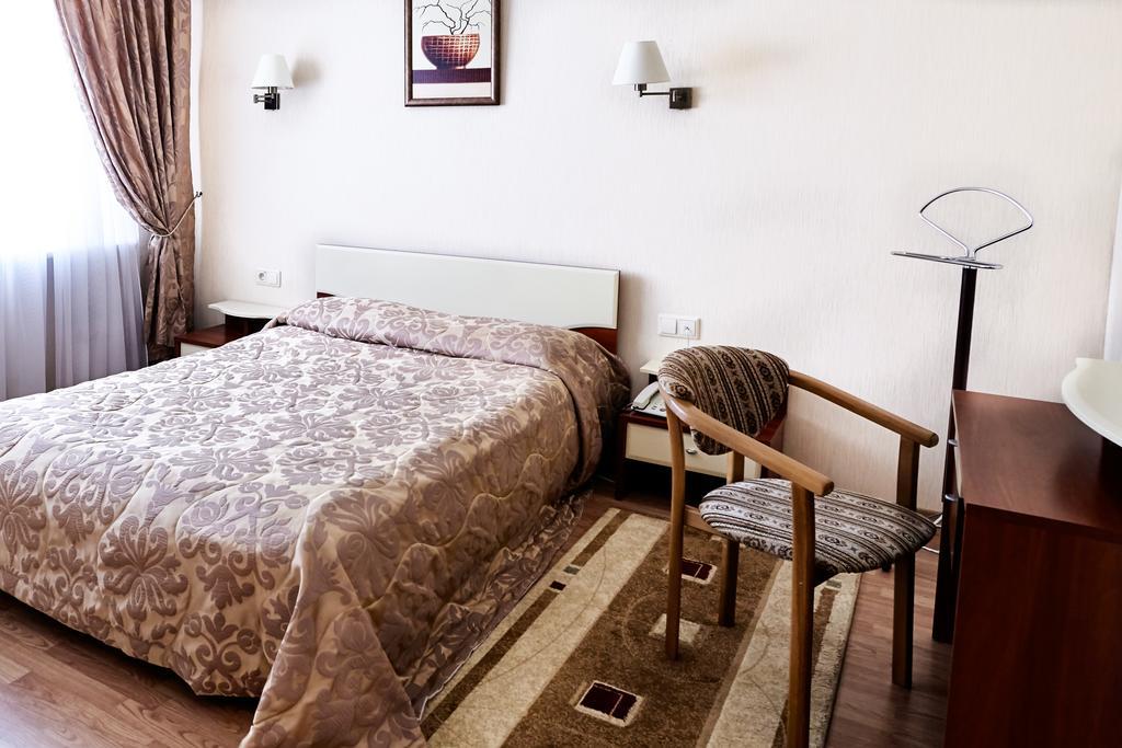 Hotel Nadezhda