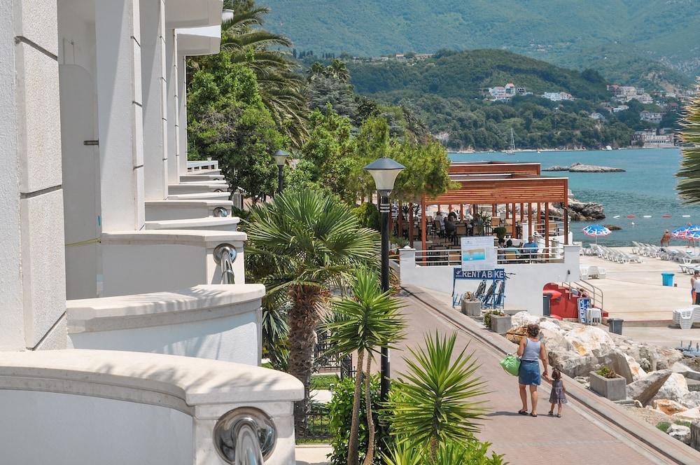 Hotel Perla