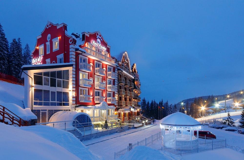 Chevalier Hotel