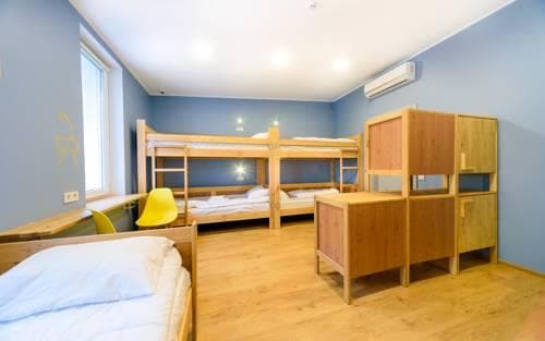 Hostel Friday