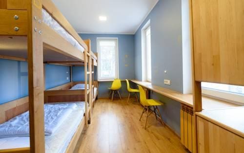 Hostel Friday