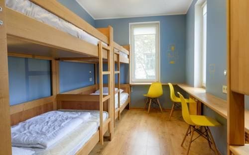 Hostel Friday