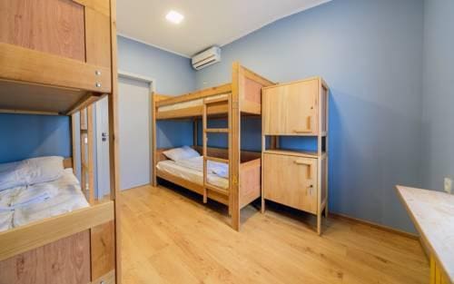 Hostel Friday