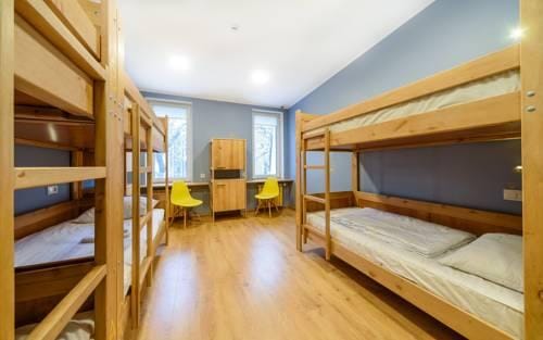Hostel Friday