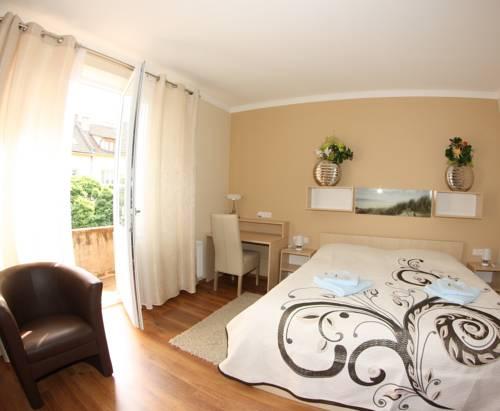 Villa Jkc