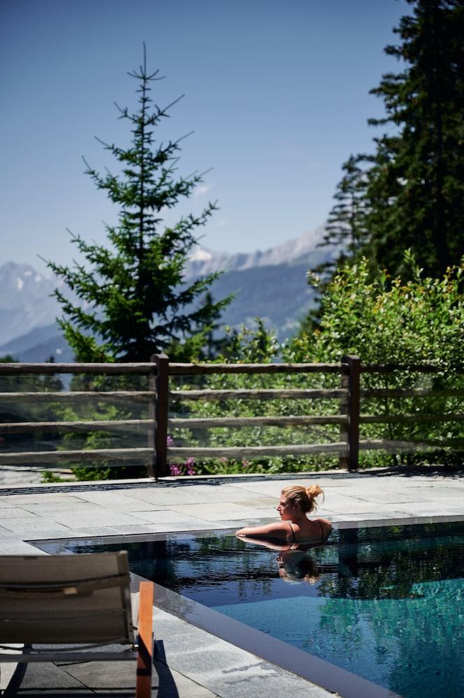 LeCrans Hotel & Spa