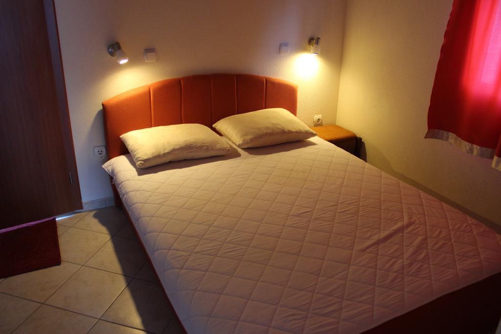 Apartments Klakor Ps