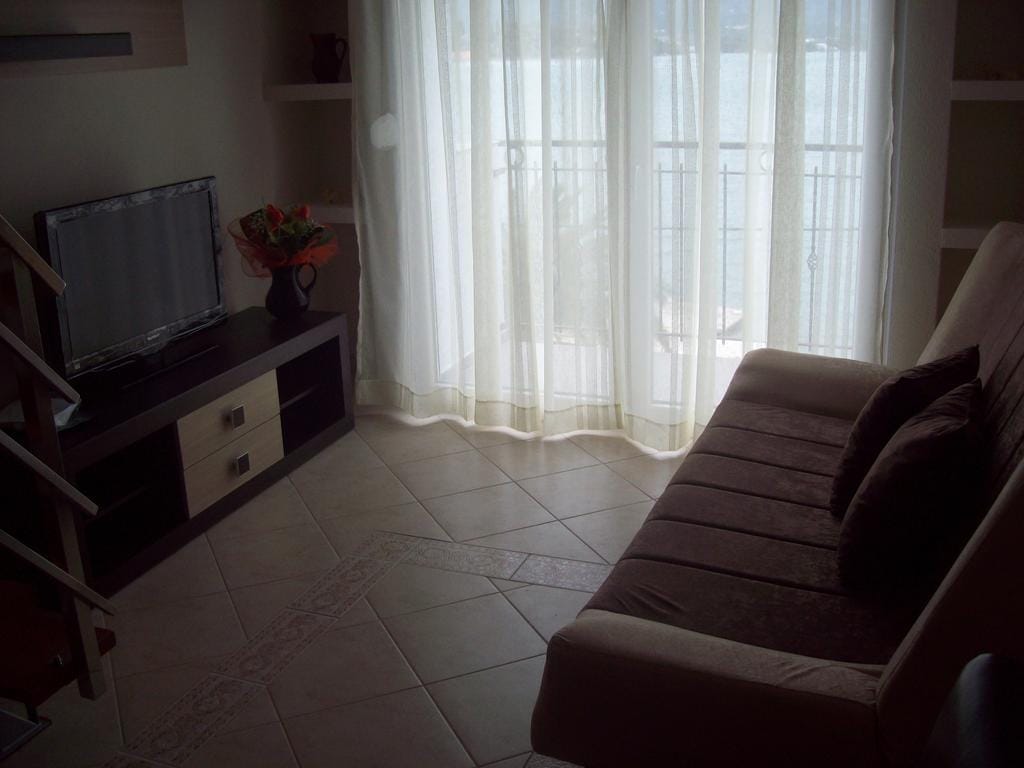 Apartments Klakor Ps