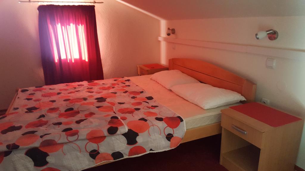 Apartments Klakor Ps