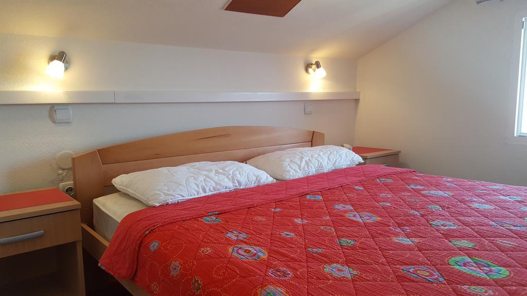 Apartments Klakor Ps