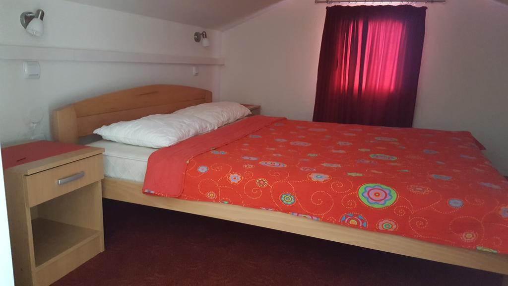 Apartments Klakor Ps