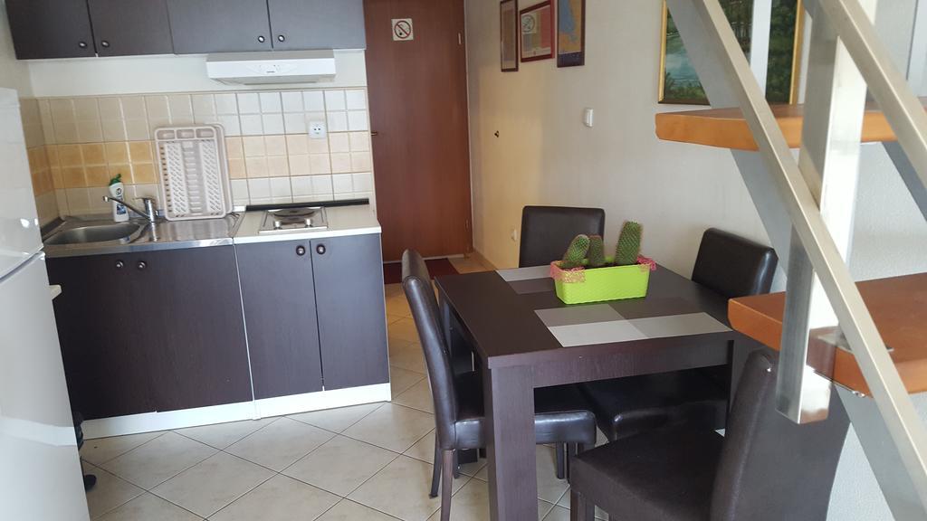 Apartments Klakor Ps