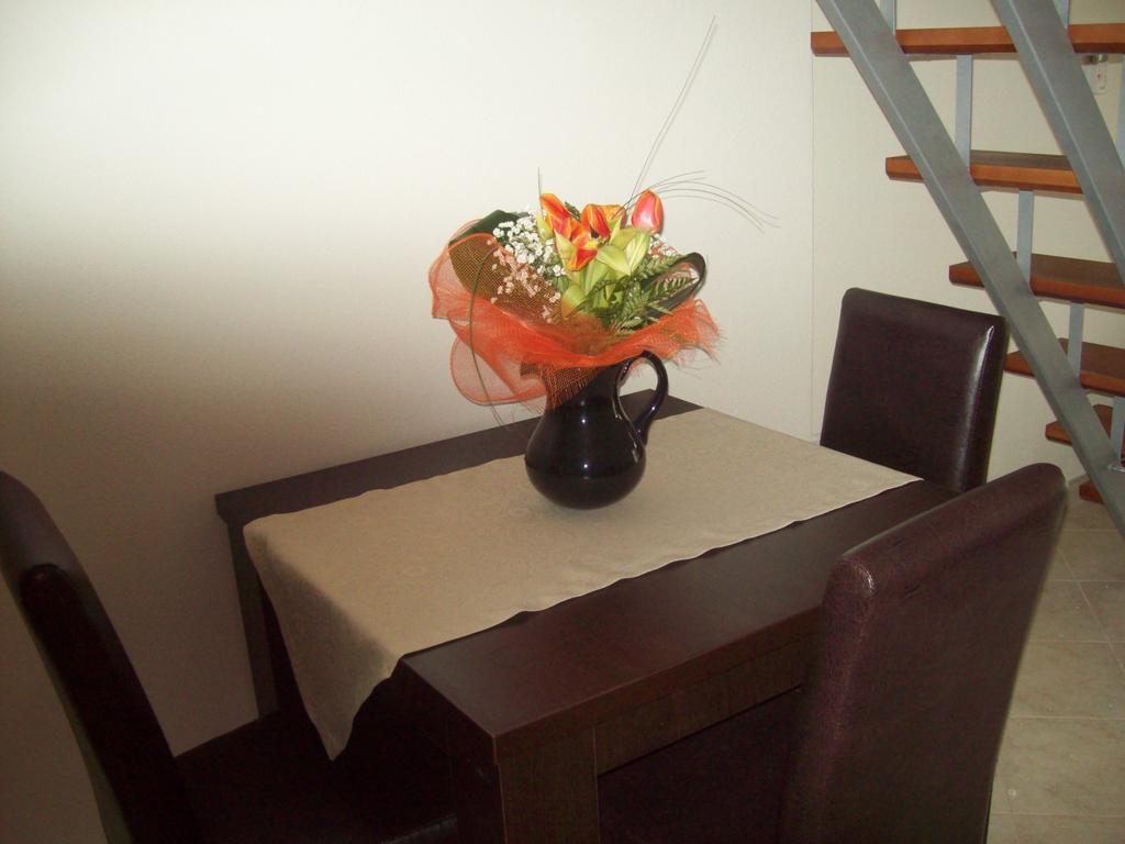Apartments Klakor Ps