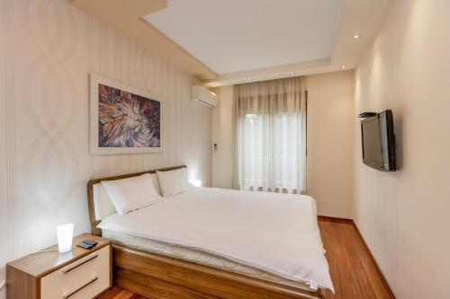 Apartments Athos