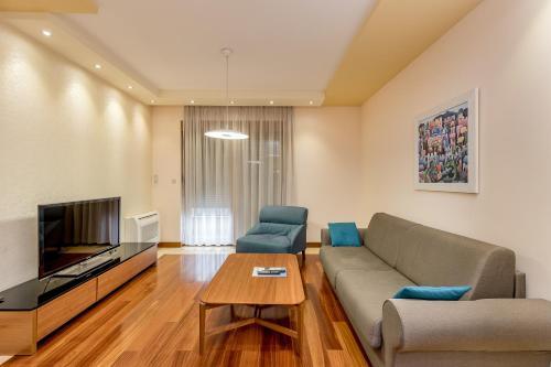 Apartments Athos