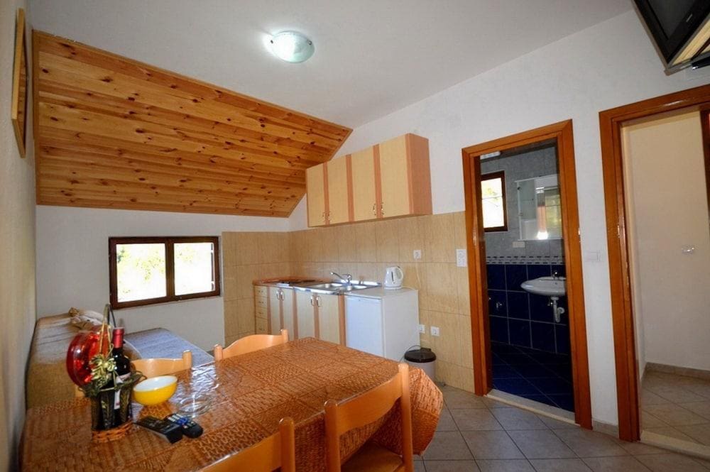 Vavic Apartments