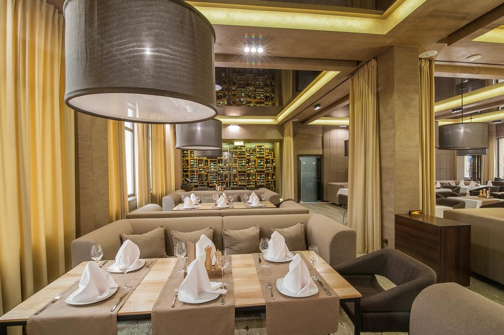 Hotel Atmosphere