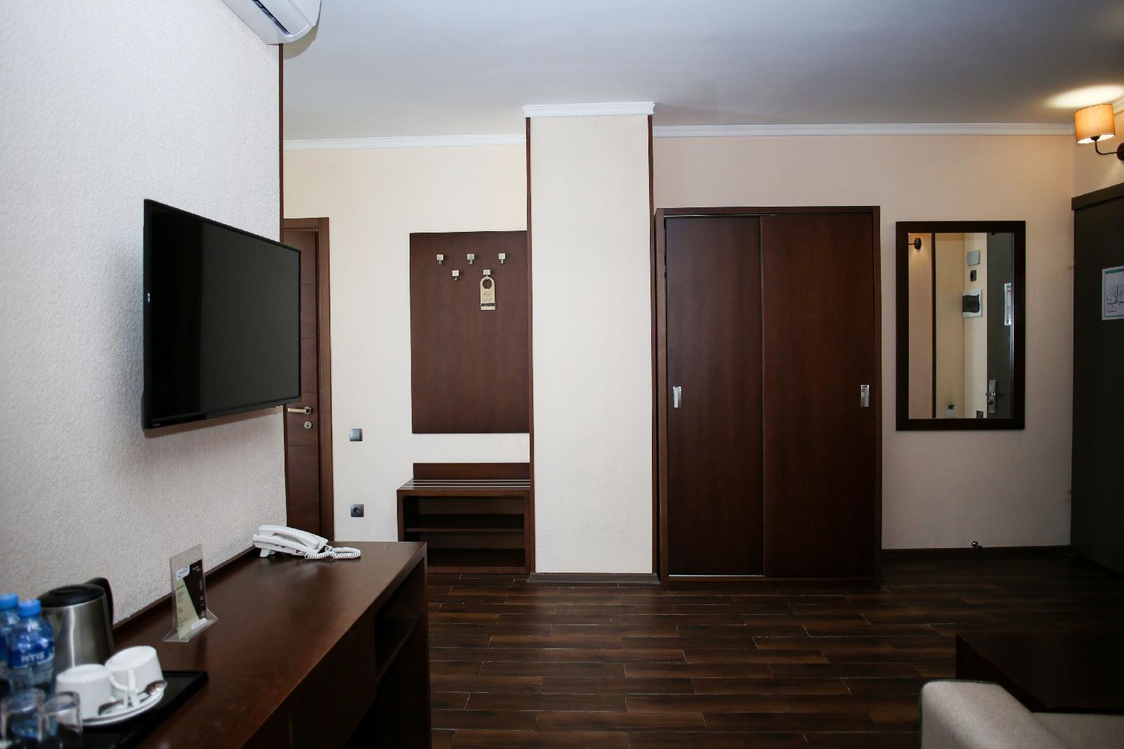 Corner Inn