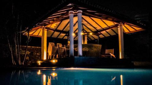 Airport Green Olive Villa