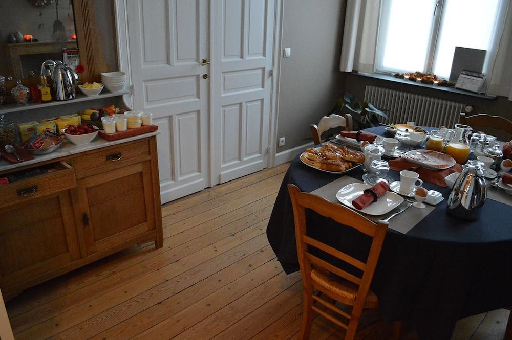 B&B @Room's