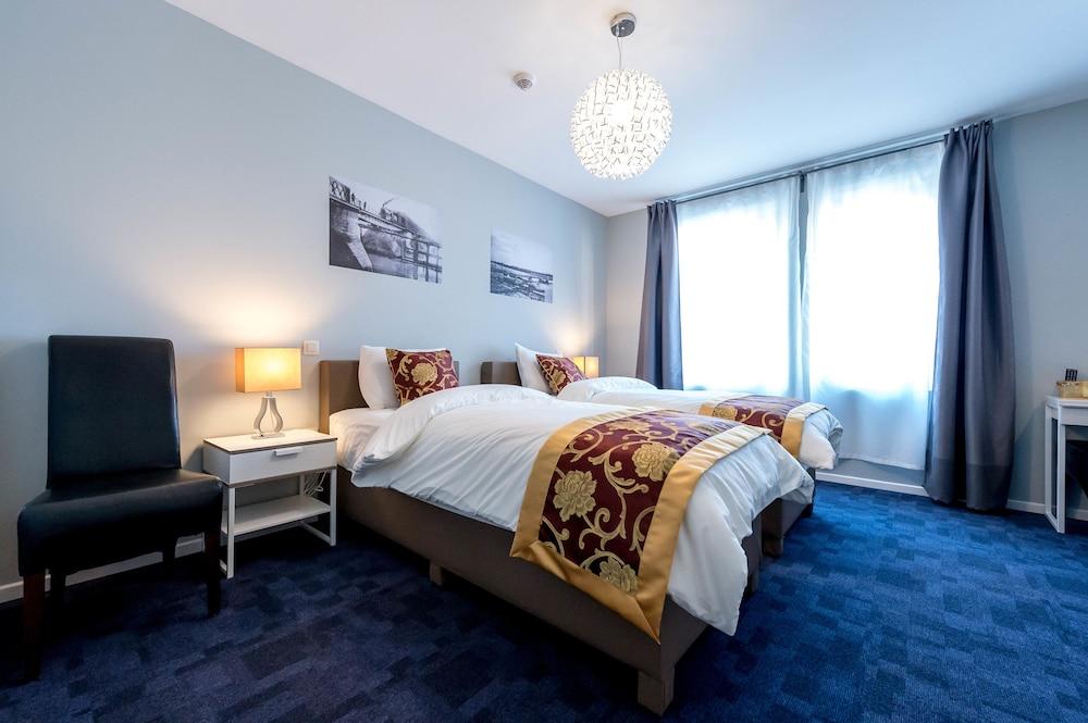 De Sampan Hotel