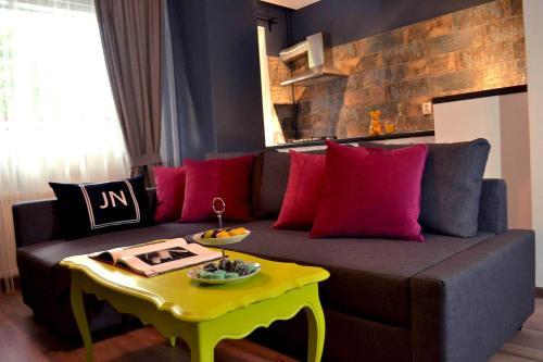 Jn Boutique Apartments