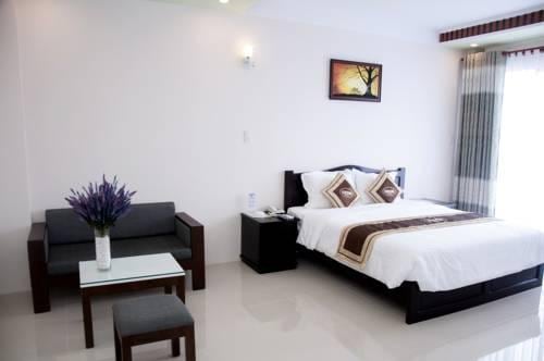 Ozon Hotel