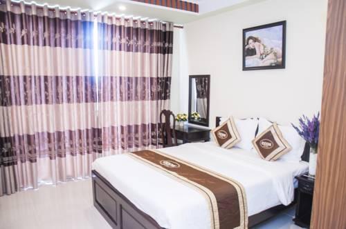 Ozon Hotel