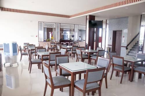 Ozon Hotel