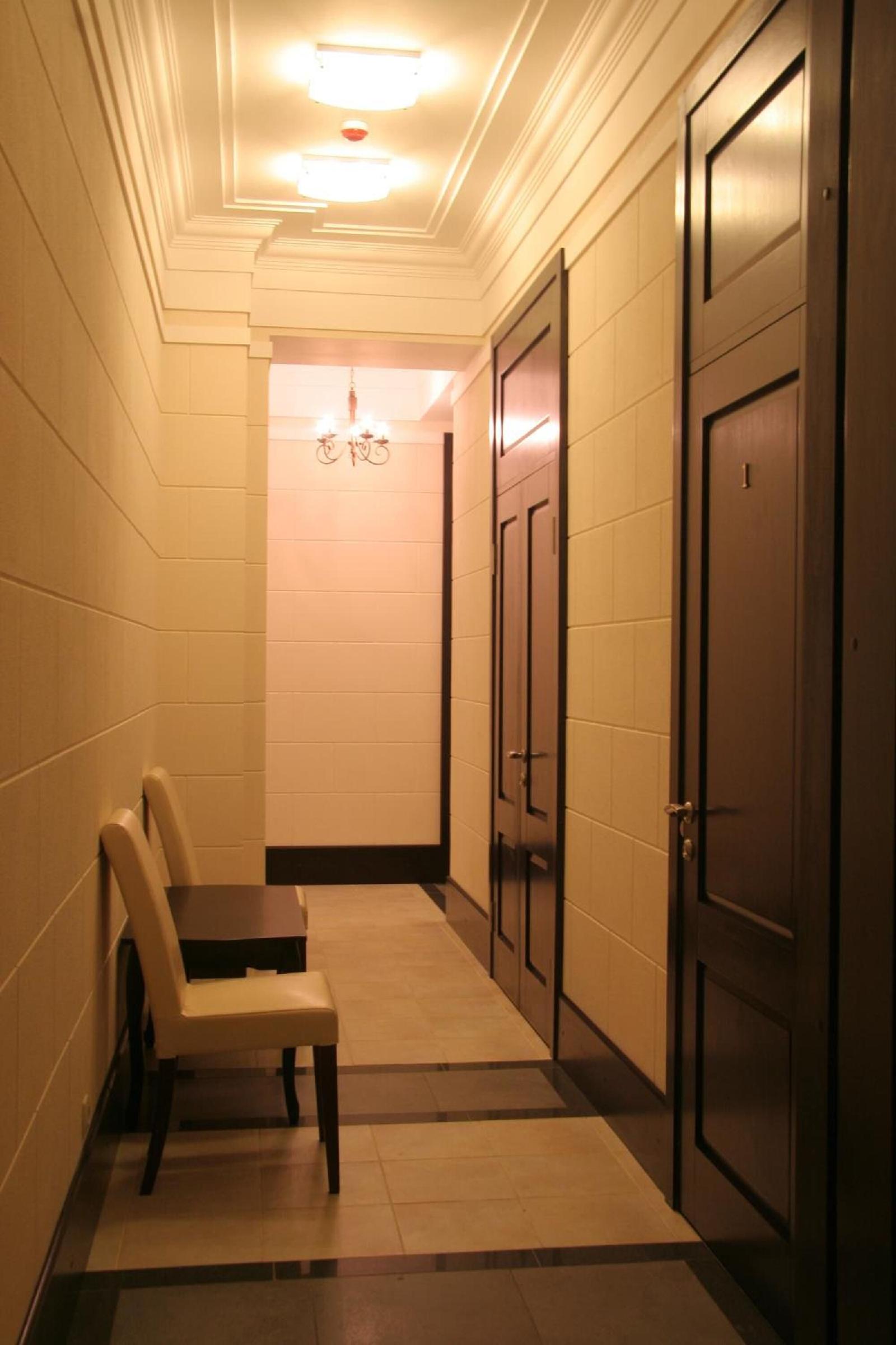 Hotel Business Apartments