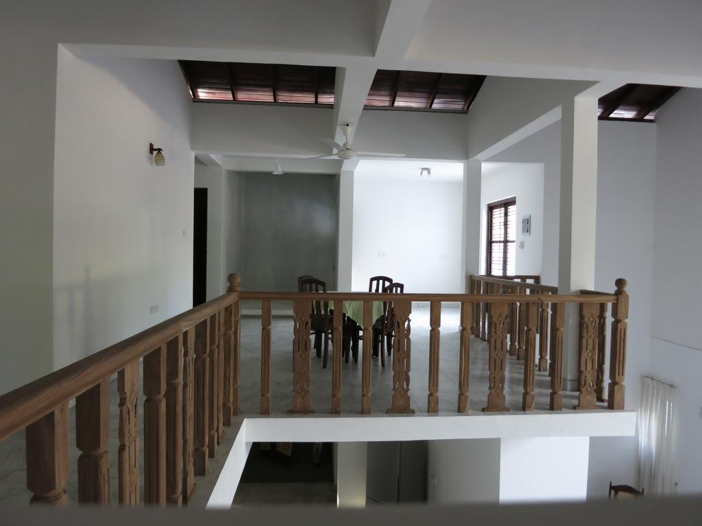 Shanthi Villa