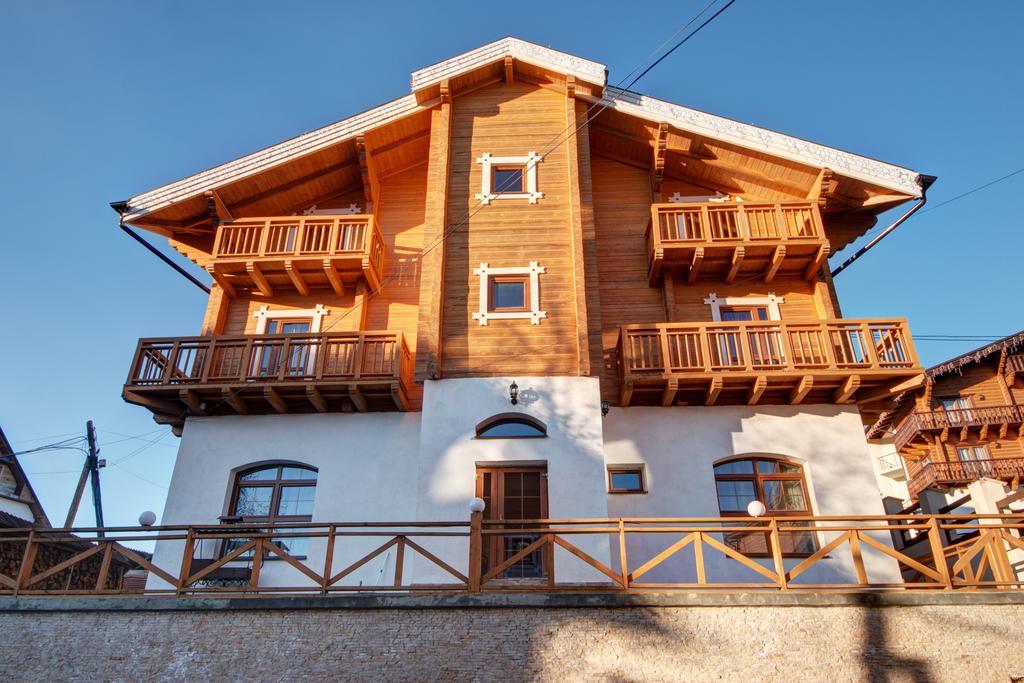 Altair Hotel