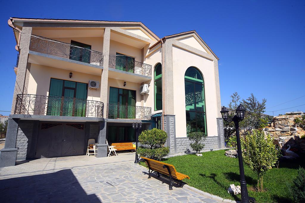 Hotel Harmony