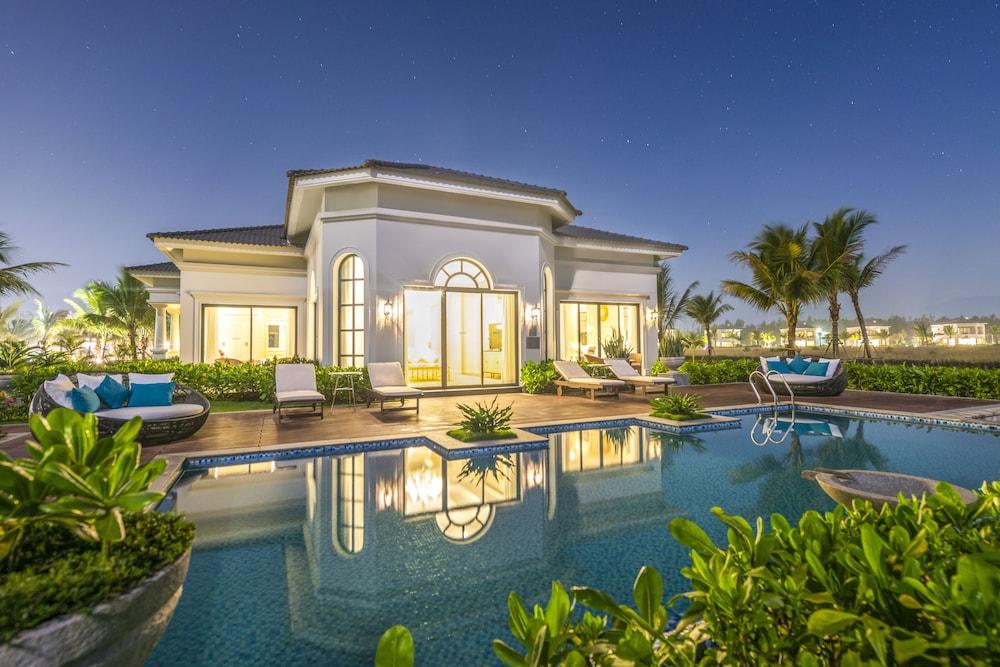 Vinpearl Discovery Ha Tinh